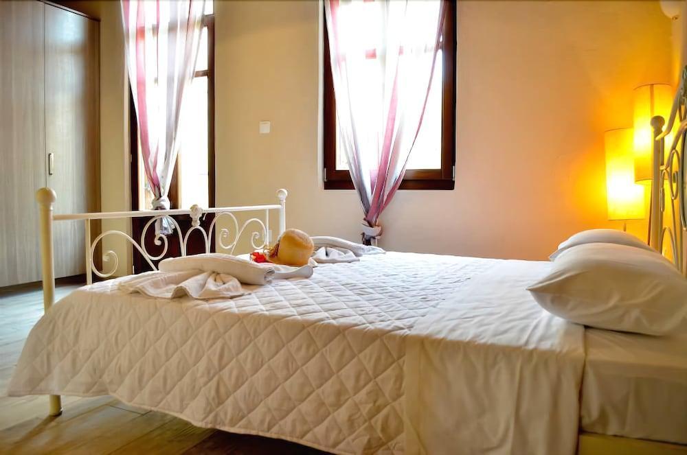 Asikiko Suites Rethimno Eksteriør billede
